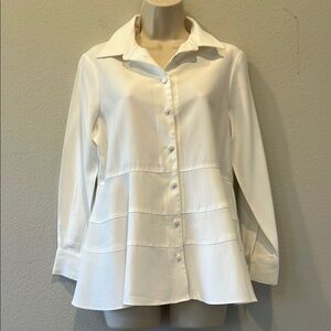 Pomander Place White Ashlen Button Down Blouse